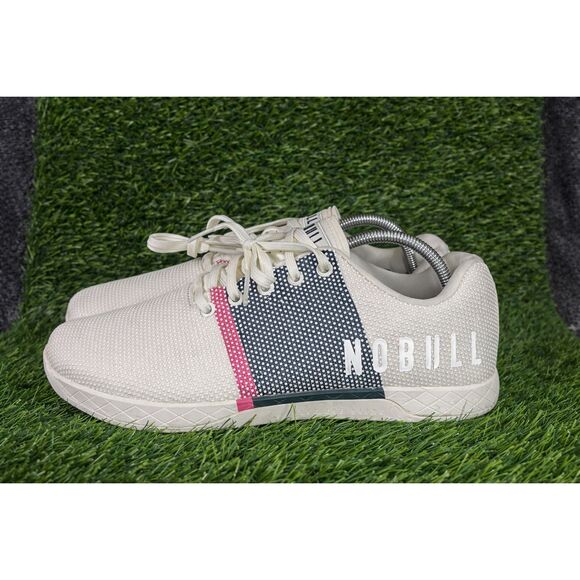 NOBULL Trainer Men’s 10.5 (W 12) Cream White Pink Teal Cross Training Shoes